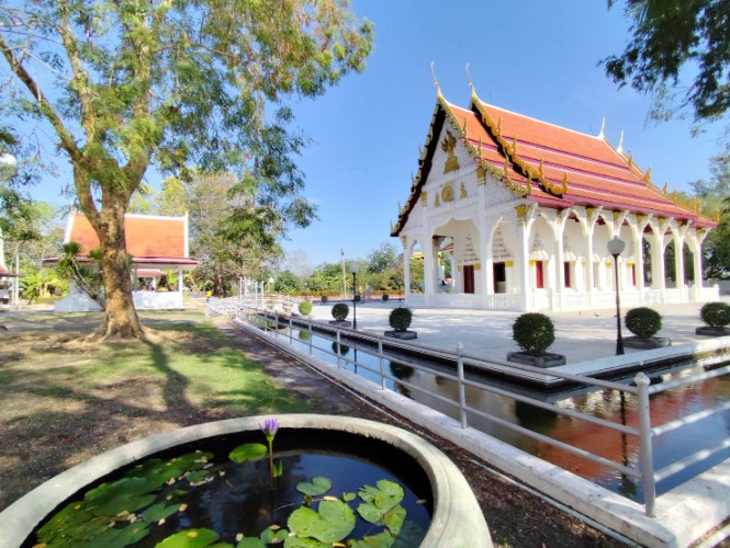 วัดยุคลราษฎร์สามัคคี ต.เกาะลอย อ.พานทอง จ.ชลบุรี