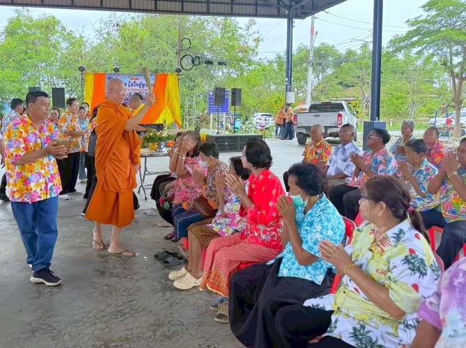 สงกรานต์เกาะลอยบางหัก 2568